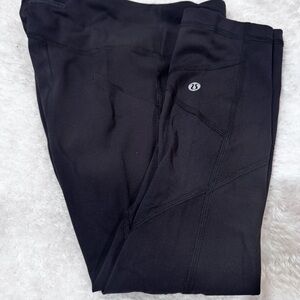 Lululemon Athletica Black Leggings Sleek Athletic Wear